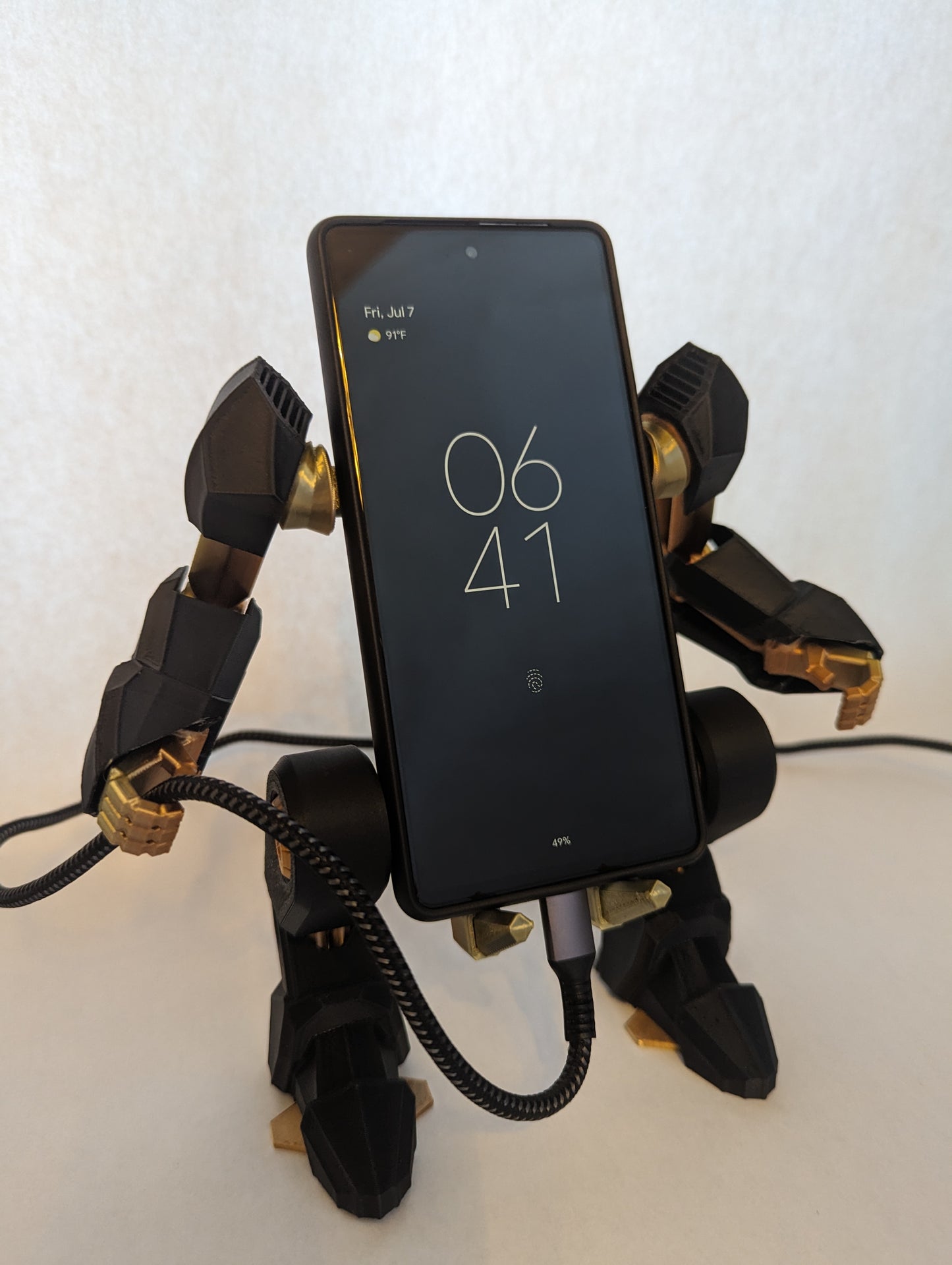 Exo-Suit Mecha Phone Holder