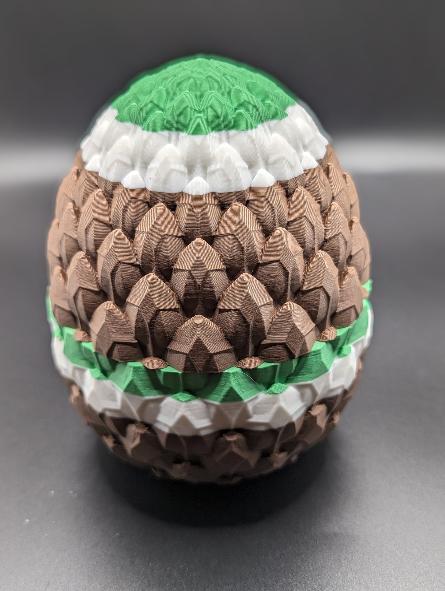 Mystical Dragon Egg - Surprise Dragon Holder